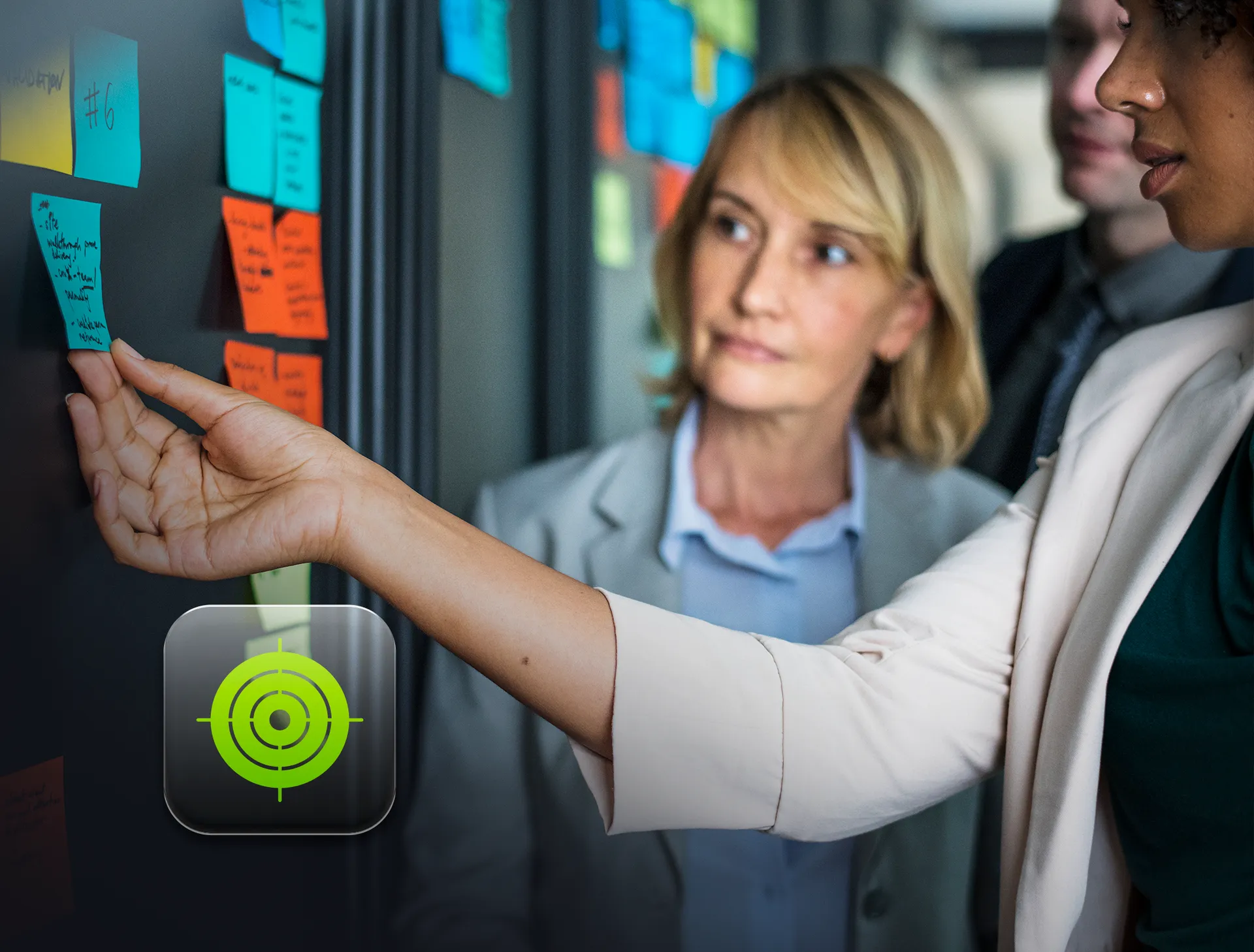 ADMINISTRAÇÃO E ESTRUTURA